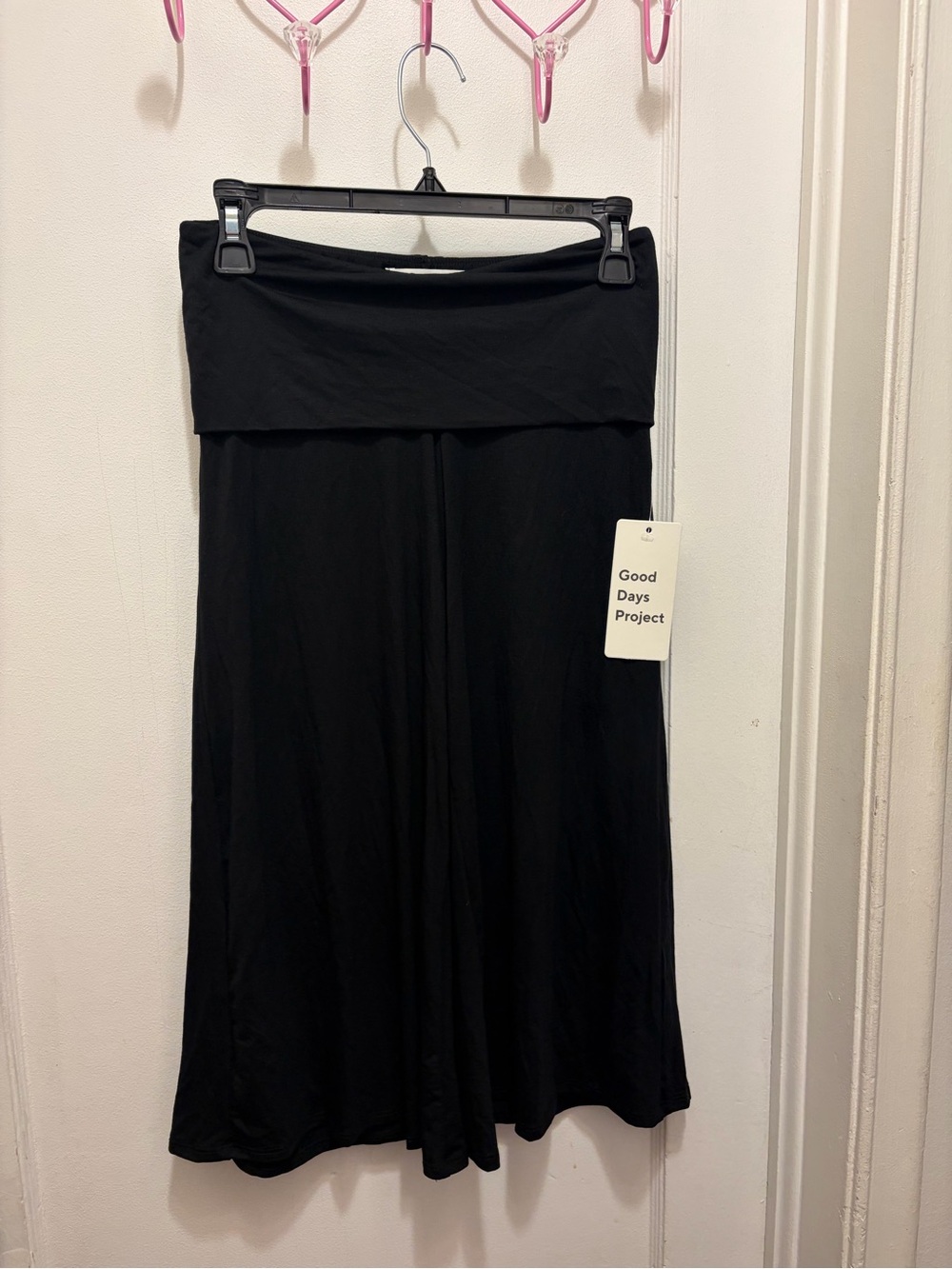 Good Days Project black gaucho pants size small